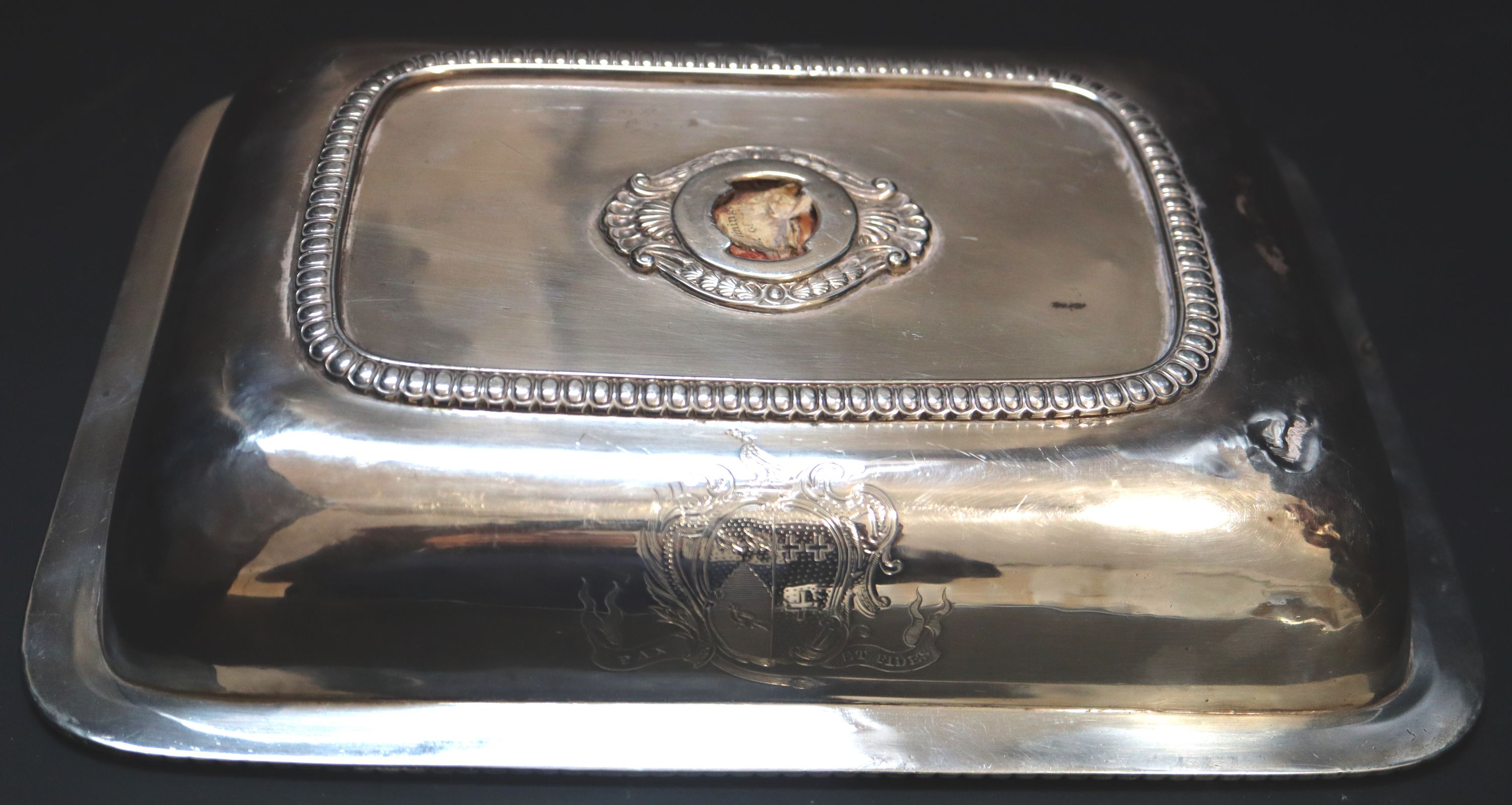 A George III silver entree dish cover, 27.9cm, 26oz.